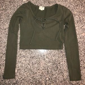 LA Hearts long sleeve crop top